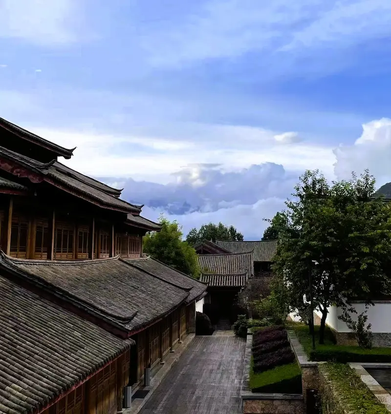 Step Into Splendor: My 6-Day Luxury Travel Itinerary Through Beijing and Lijiang Luxury Travel Itinerary Through Beijing and Lijiang