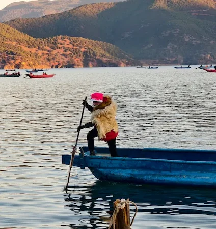 Travel Guide to Yunnan mosuo people lugu lake 1 e1767948970405