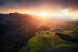 The Best Xinjiang China Tours Qiongkushitai prairie