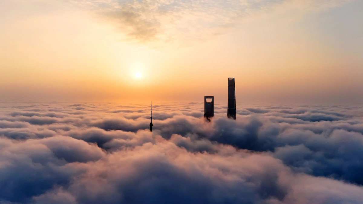 Exclusive Package Tour To Shanghai & Beyond! bund clouds 1