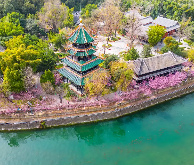 Jiuzhaigou National Park to Wolong Panda Reserve chengdu spring 1