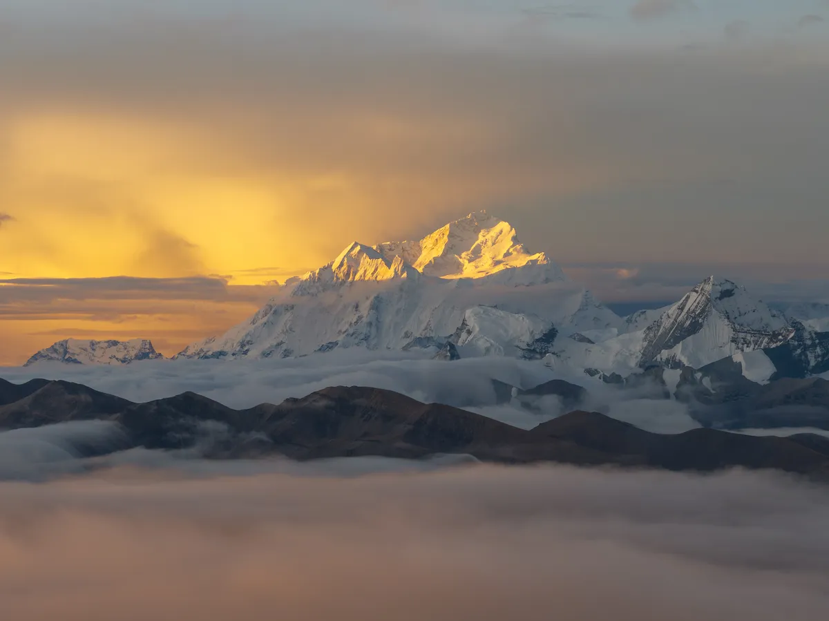 Lhasa Potala To Base Camp Mount Everest: A Soulful Journey everest view