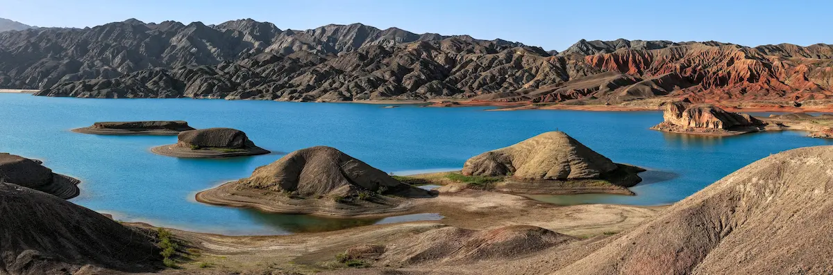 Rainbow Mountains,Warriors & Dunes heishan lake reservoir
