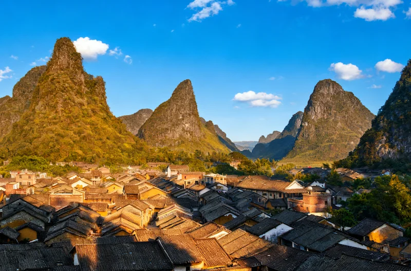 Discover Li River Guilin To Yangshuo & Beyond! huangyao old town 1