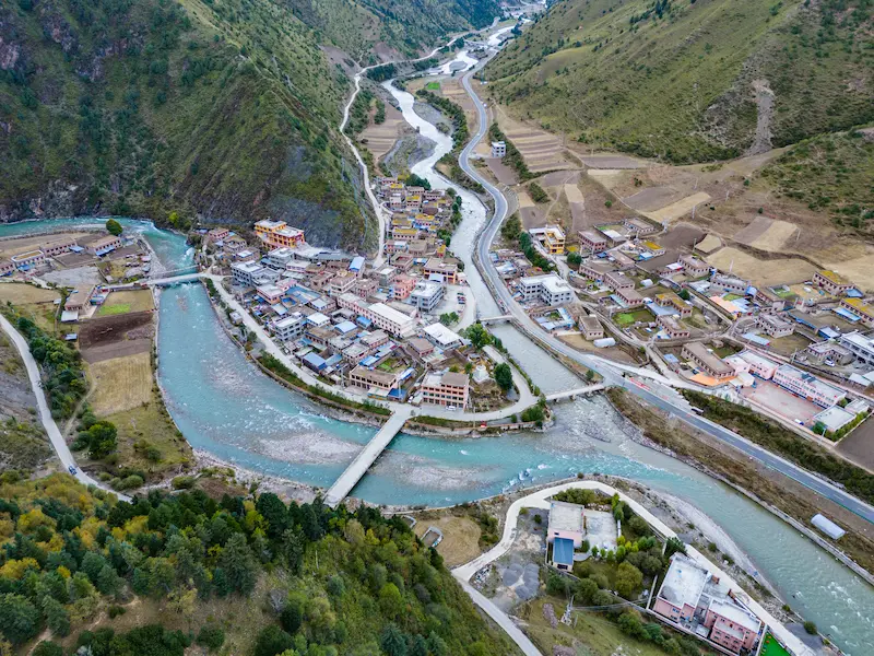 Mount Gongga & G318: The Untamed Frontier litang sichuan