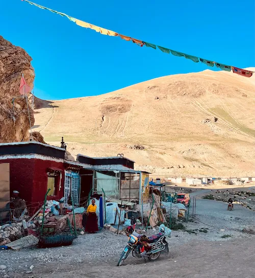 Unlock Your Dream Trip To Tibet wenbunan hidden temple