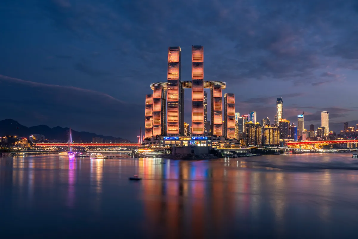 Discover Essential Tips For Visiting China chongqing boat view
