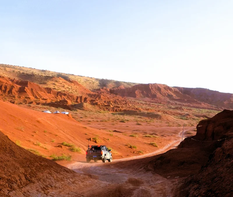 Yin Mountains Frontier Expedition – Inner Mongolia red canyon yinshan crossing