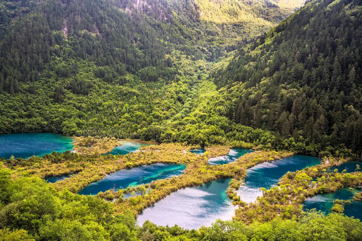 The Grand Panorama | 16-Day Private China Itinerary jiuzhaigou lake scenery
